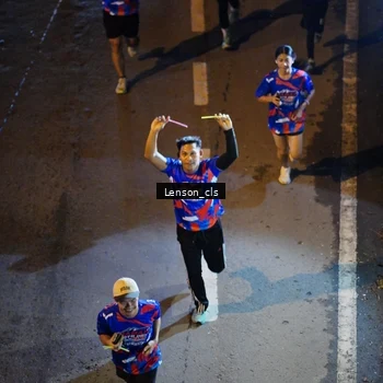 Runner Photo 6043255