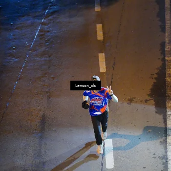 Runner Photo 6043269