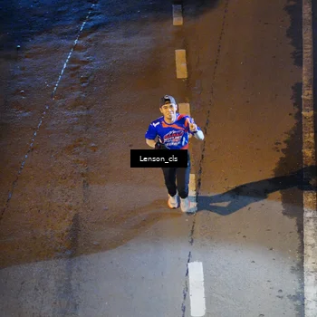 Runner Photo 6043270