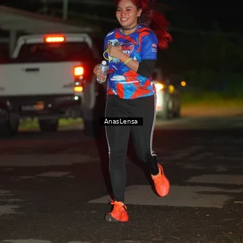 Runner Photo 6043271