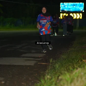 Runner Photo 6043286