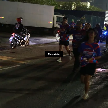 Runner Photo 6043298