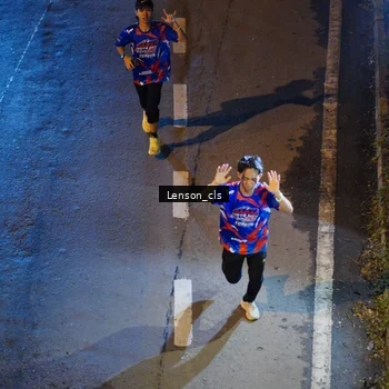 Runner Photo 6043299