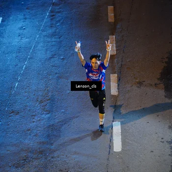 Runner Photo 6043309