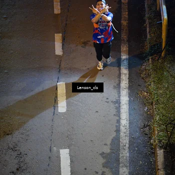 Runner Photo 6043318