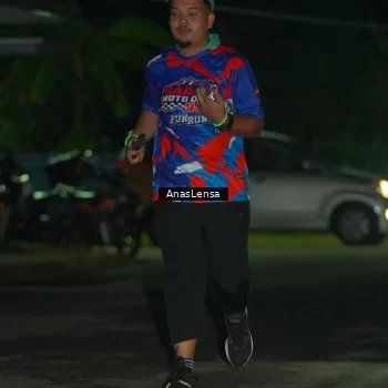 Runner Photo 6043322