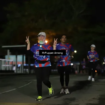 Runner Photo 6043326