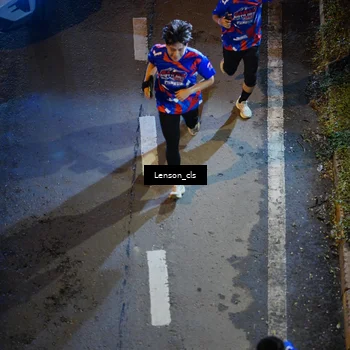 Runner Photo 6043334