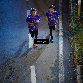 Runner Photo 6043337