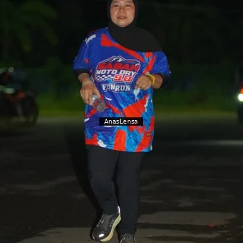Runner Photo 6043348