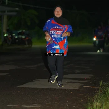 Runner Photo 6043351