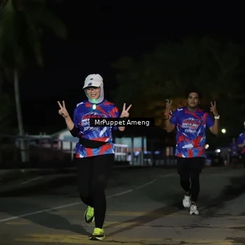 Runner Photo 6043354