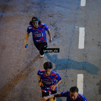 Runner Photo 6043360