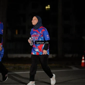 Runner Photo 6043415