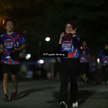 Runner Photo 6043417