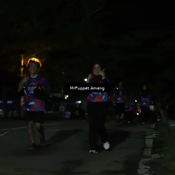 Runner Photo 6043418