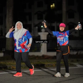 Runner Photo 6043420
