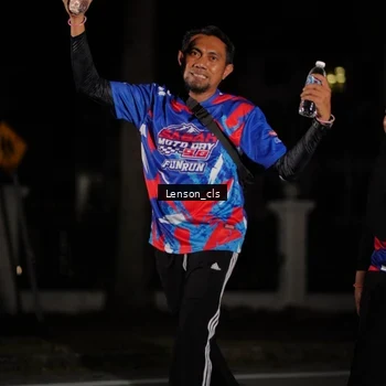 Runner Photo 6043434