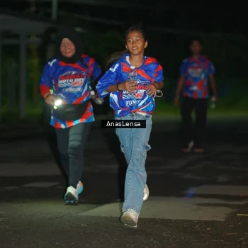 Runner Photo 6043449