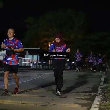 Runner Photo 6043459