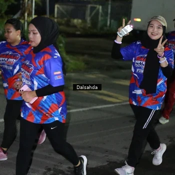 Runner Photo 6043499