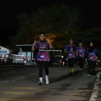 Runner Photo 6043519