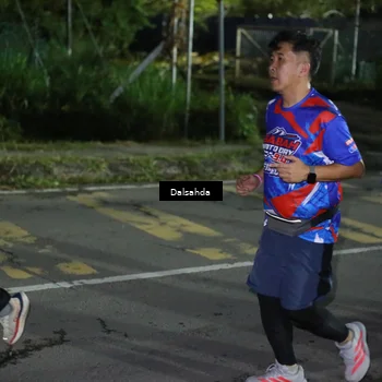Runner Photo 6043563