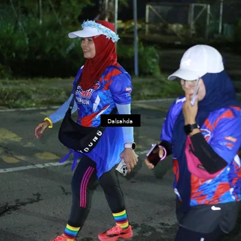 Runner Photo 6043572
