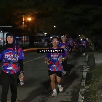 Runner Photo 6043595