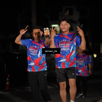 Runner Photo 6043598