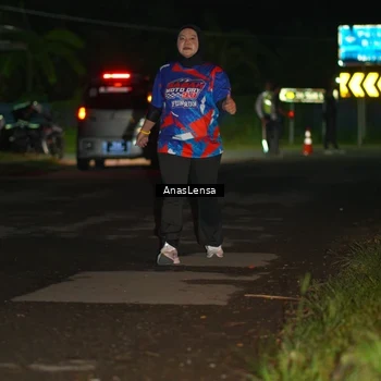 Runner Photo 6043606