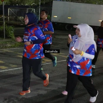 Runner Photo 6043621