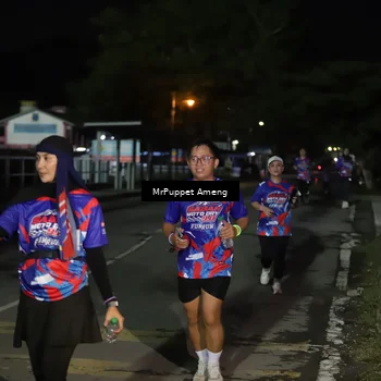 Runner Photo 6043625