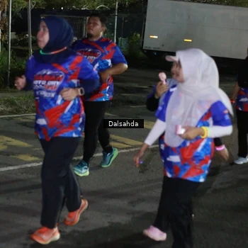Runner Photo 6043629