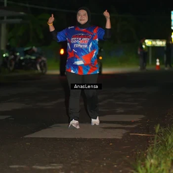 Runner Photo 6043638