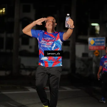 Runner Photo 6043663