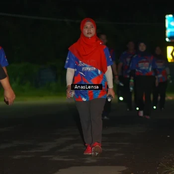 Runner Photo 6043785