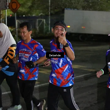Runner Photo 6043787