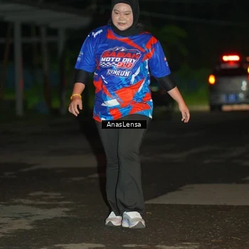 Runner Photo 6043797