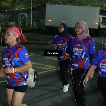 Runner Photo 6043818