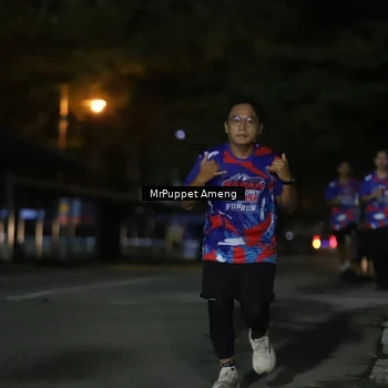 Runner Photo 6043840