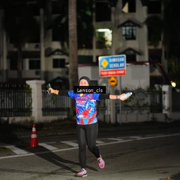 Runner Photo 6043841