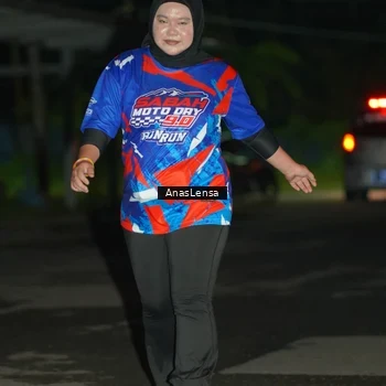 Runner Photo 6043843