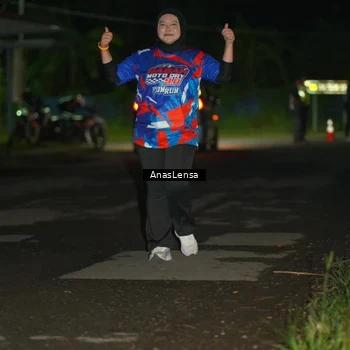 Runner Photo 6043846