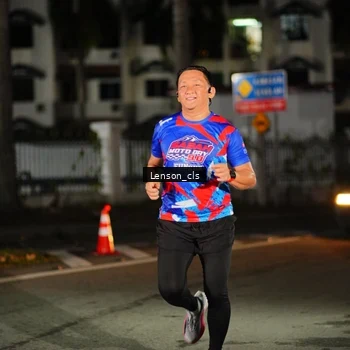 Runner Photo 6043847