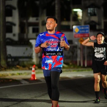 Runner Photo 6043851