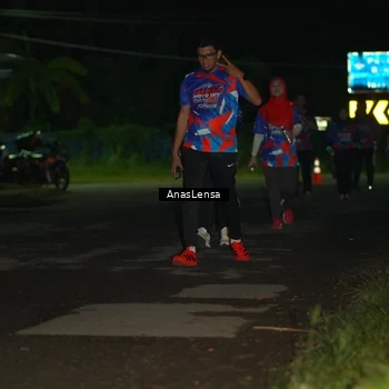 Runner Photo 6043852