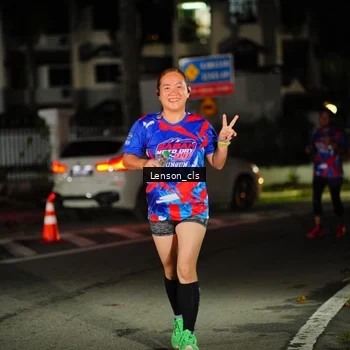 Runner Photo 6043854