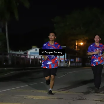 Runner Photo 6043875