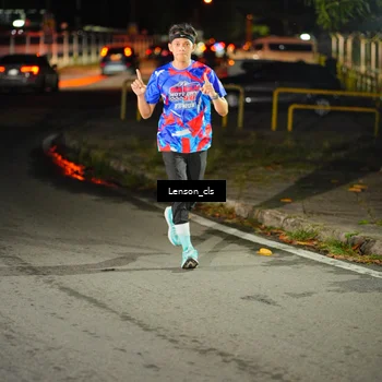 Runner Photo 6043897